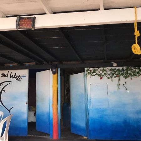 فندق Cartagenaفي  Cabanas Black And White المظهر الخارجي الصورة