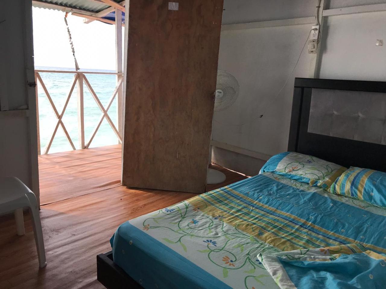 فندق Cartagenaفي  Cabanas Black And White المظهر الخارجي الصورة