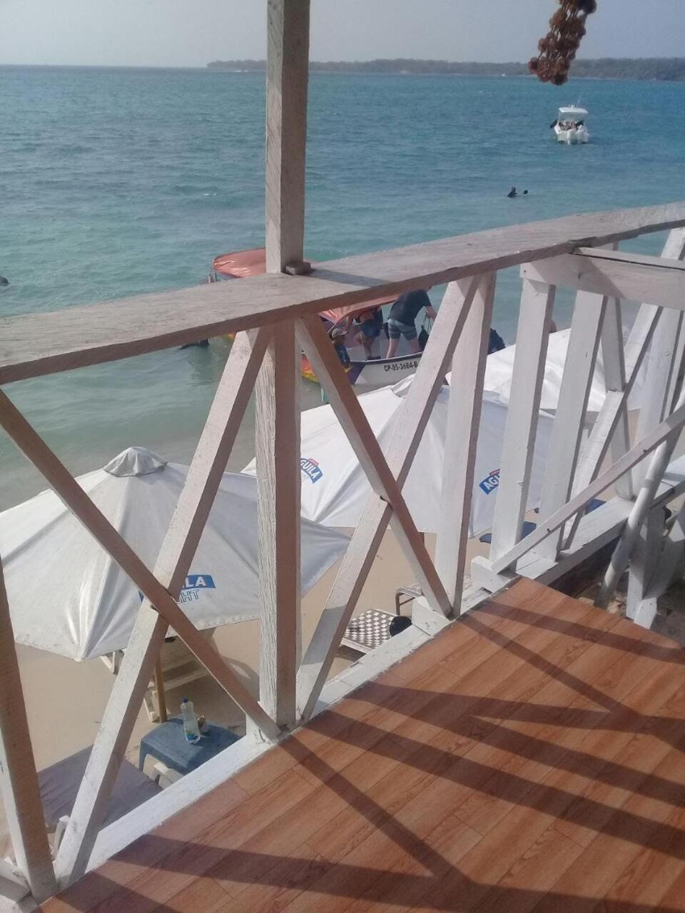 فندق Cartagenaفي  Cabanas Black And White المظهر الخارجي الصورة