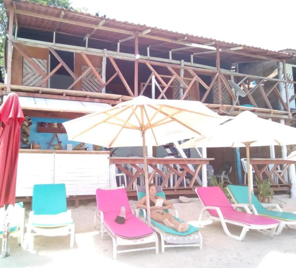 فندق Cartagenaفي  Cabanas Black And White المظهر الخارجي الصورة